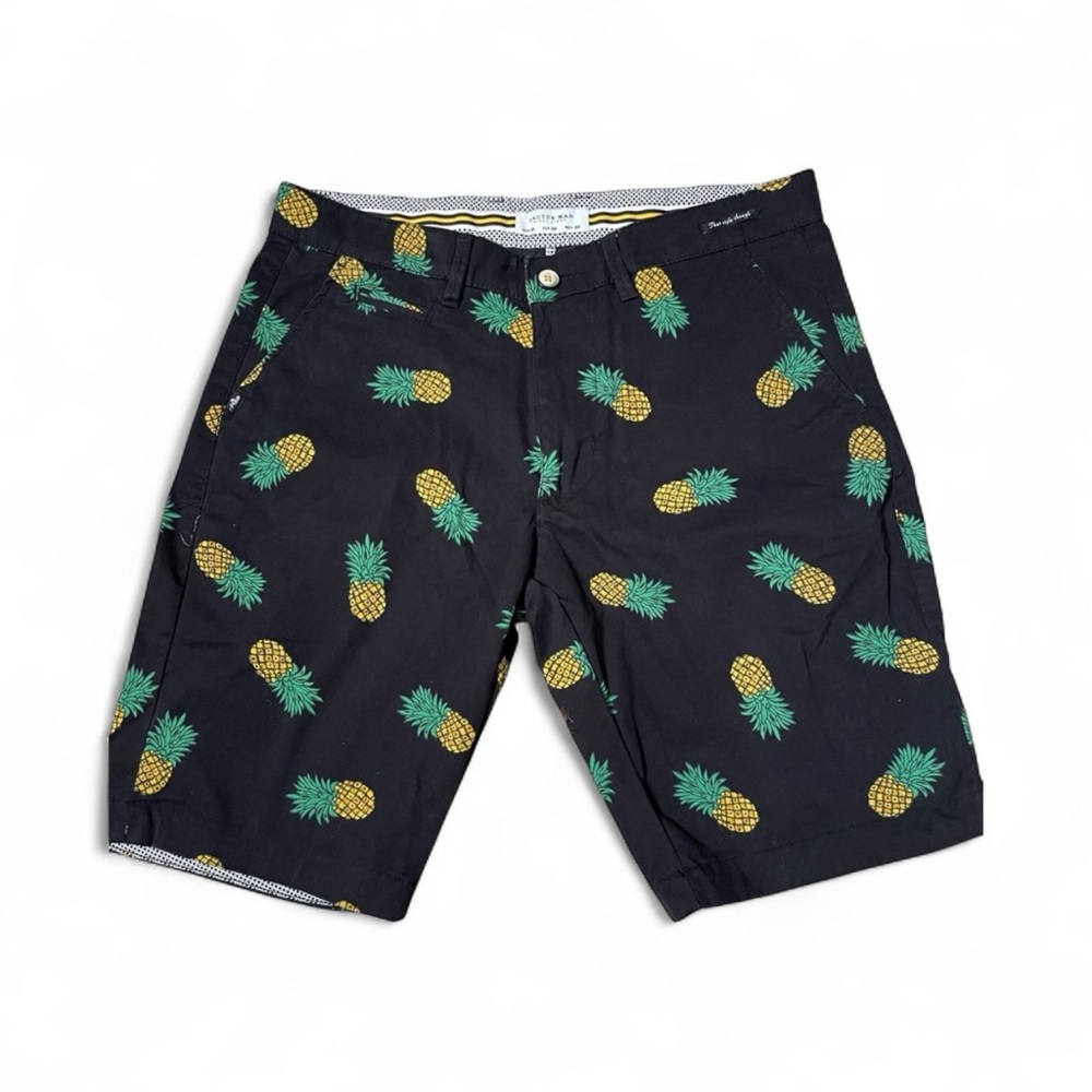Ricky Singh Cactus Man pineapple Bermuda shorts
